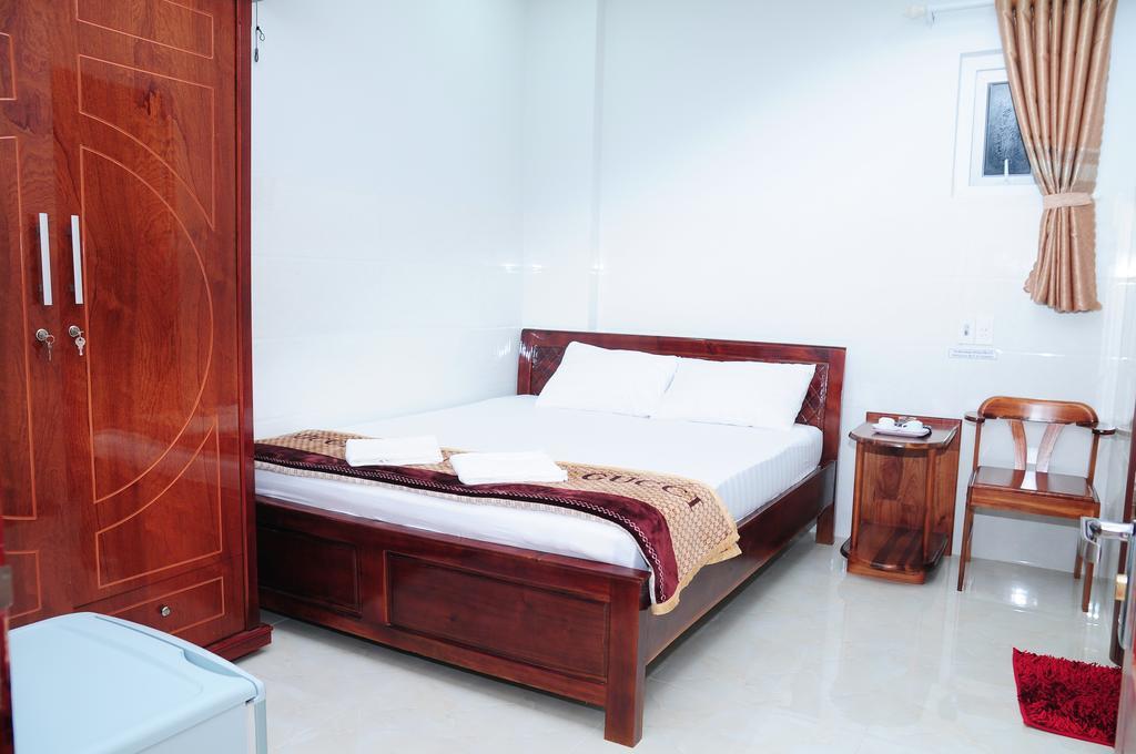 Gia Huy Guesthouse Дананг Екстериор снимка